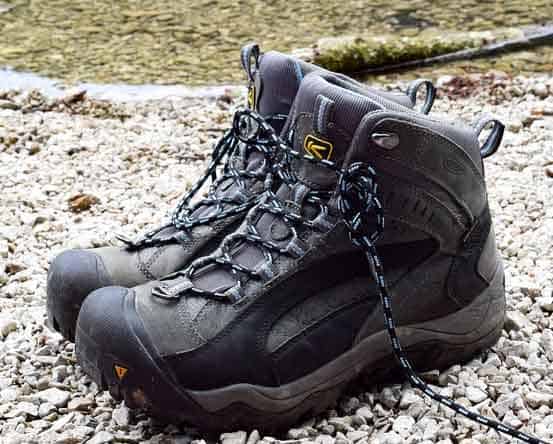 What Makes a Good Hiking Boot? What to look for! - Outdoor Wilds