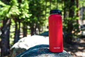 Best water bottle to keep drinks cold