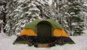 how to stay warm while camping in cold weather